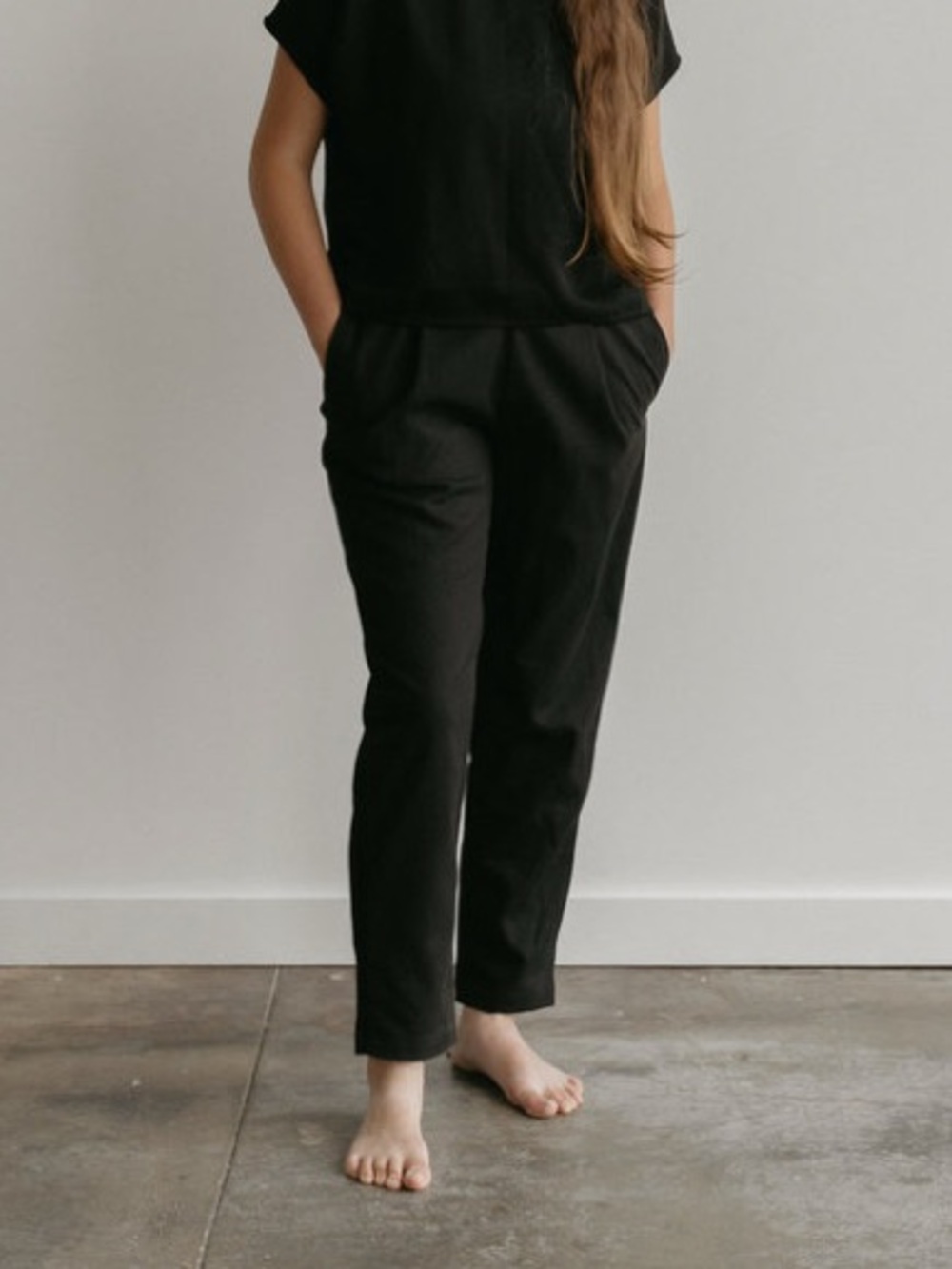 Two Fold Leo Tapered Pant Black Small Garmentory Cotton Canvas Ethical ISA
